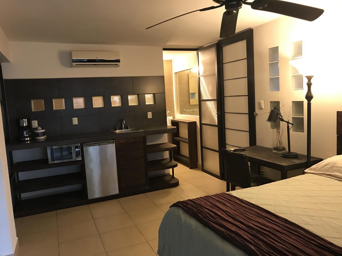 Art Deco Suites Cancún Extérieur photo
