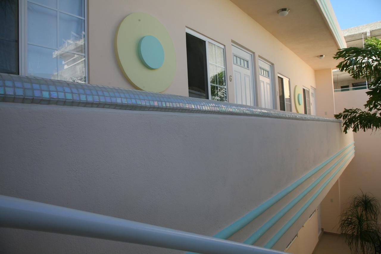Art Deco Suites Cancún Extérieur photo