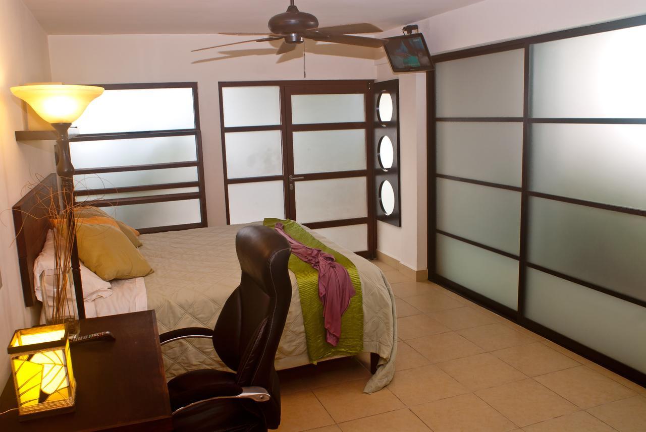 Art Deco Suites Cancún Extérieur photo