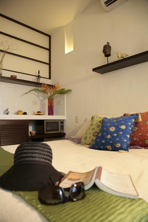 Art Deco Suites Cancún Extérieur photo