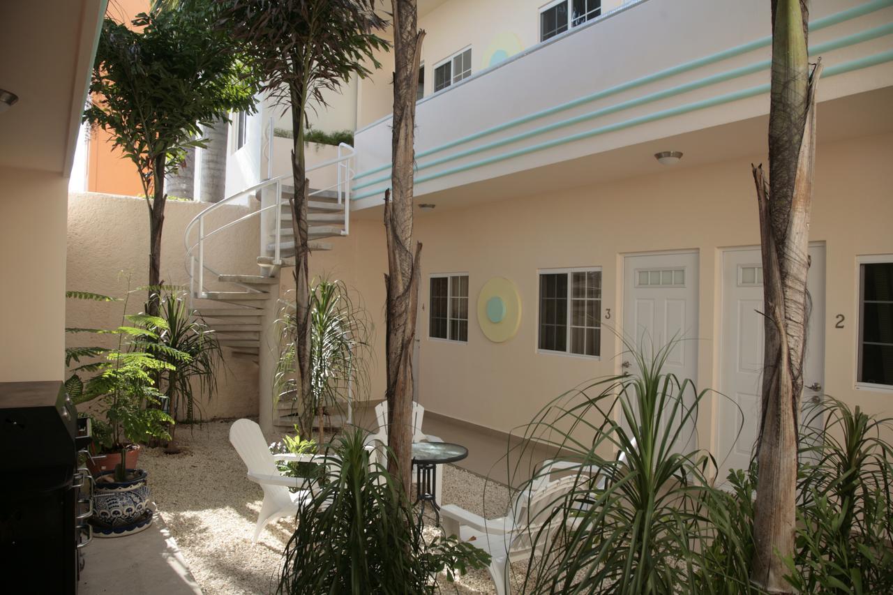 Art Deco Suites Cancún Extérieur photo